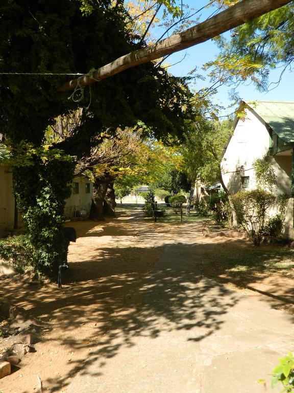 Linga-Longa Hotel Bela-Bela Exterior foto